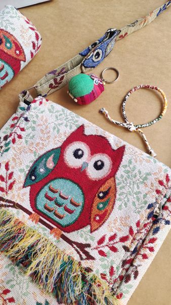  Set quà tặng thổ cẩm S02 ( túi+ hộp bút+ móc khóa+ dây đeo) 