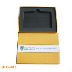 Hộp USB 07