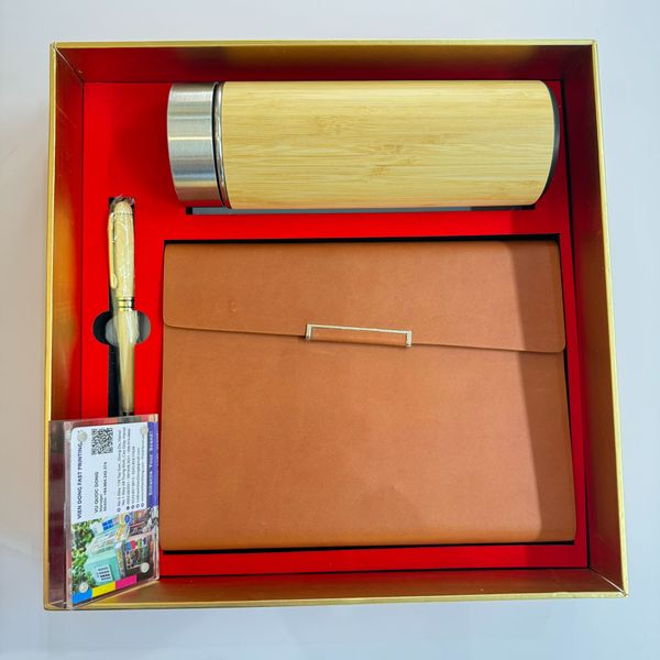 SET quà tặng văn phòng phẩm ý nghĩa, độc đáo
