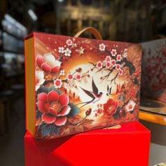 Hộp đựng quà Tết cho gia đình, bạn bè có sẵn tại Hà Nội