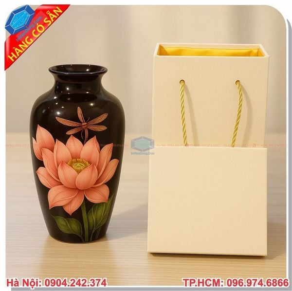 Vỏ hộp cứng cao cấp đựng bình gốm sứ cao cấp có lót xốp lụa và có dây quai sách