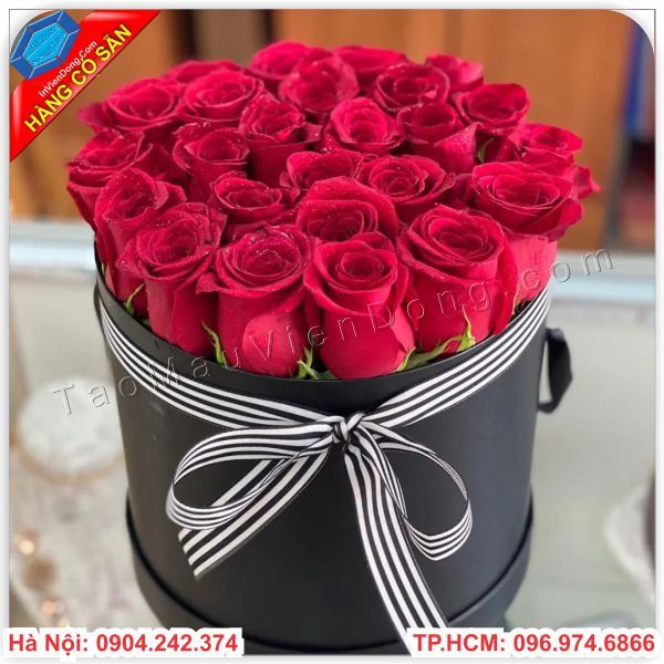 Hộp đựng hoa valentine Hà Nội tại 178 Tây Sơn