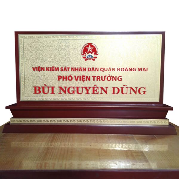 Biển Chức Danh Để Bàn