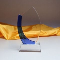 Biểu trưng pha lê giá rẻ