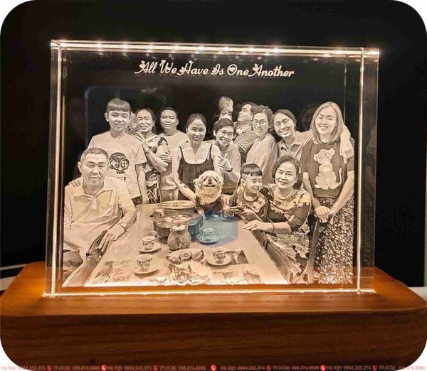 MAU - PHA - LE - KHAC - 3D