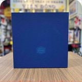 hop - cung - mau - xanh