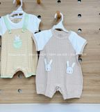  Bodysuit Tay Ngắn Nous Be Nâu Phối Trắng Thêu Thỏ 