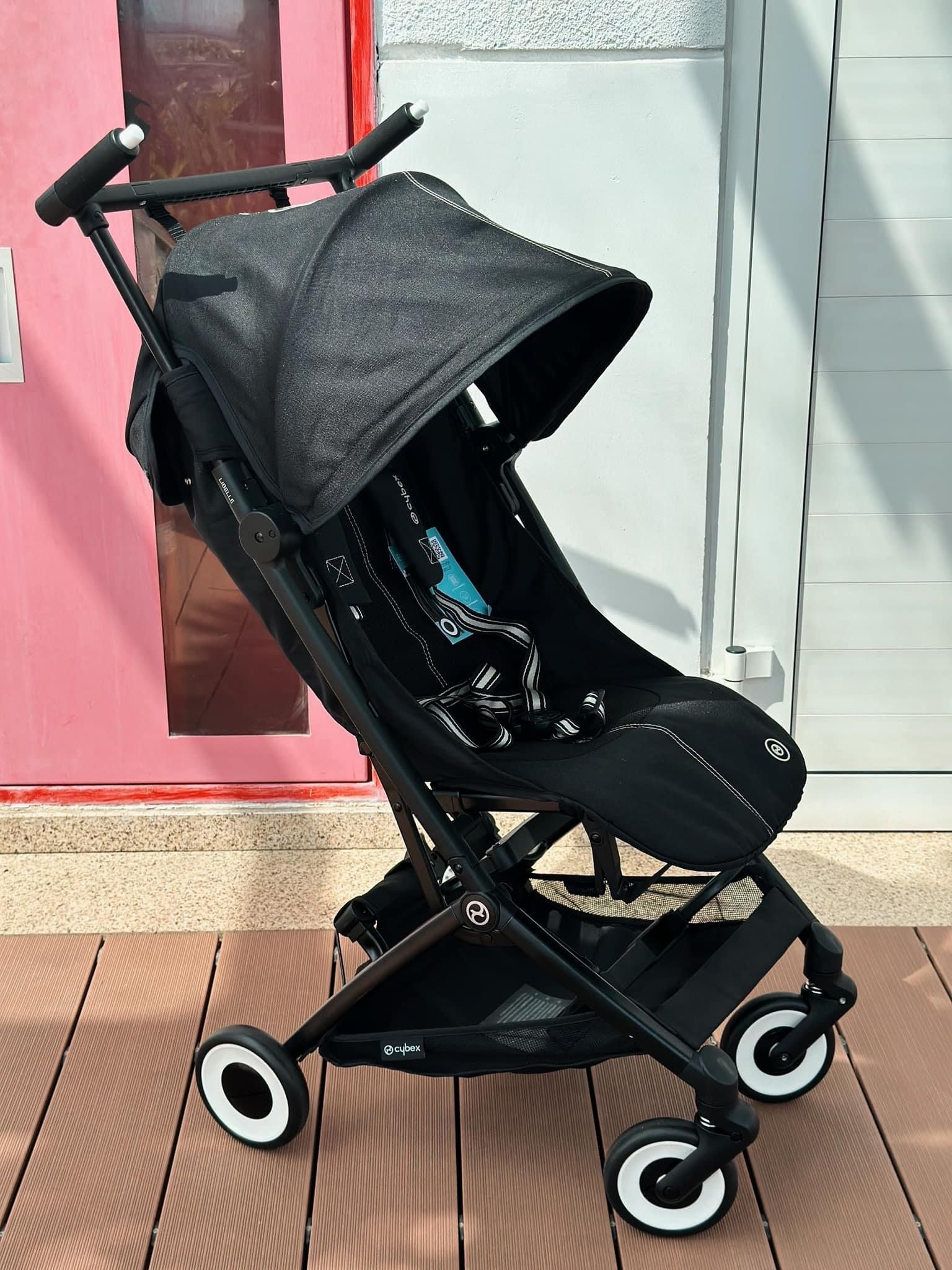  Xe đẩy gấp gọn Cybex Libelle - Màu Magic Black 