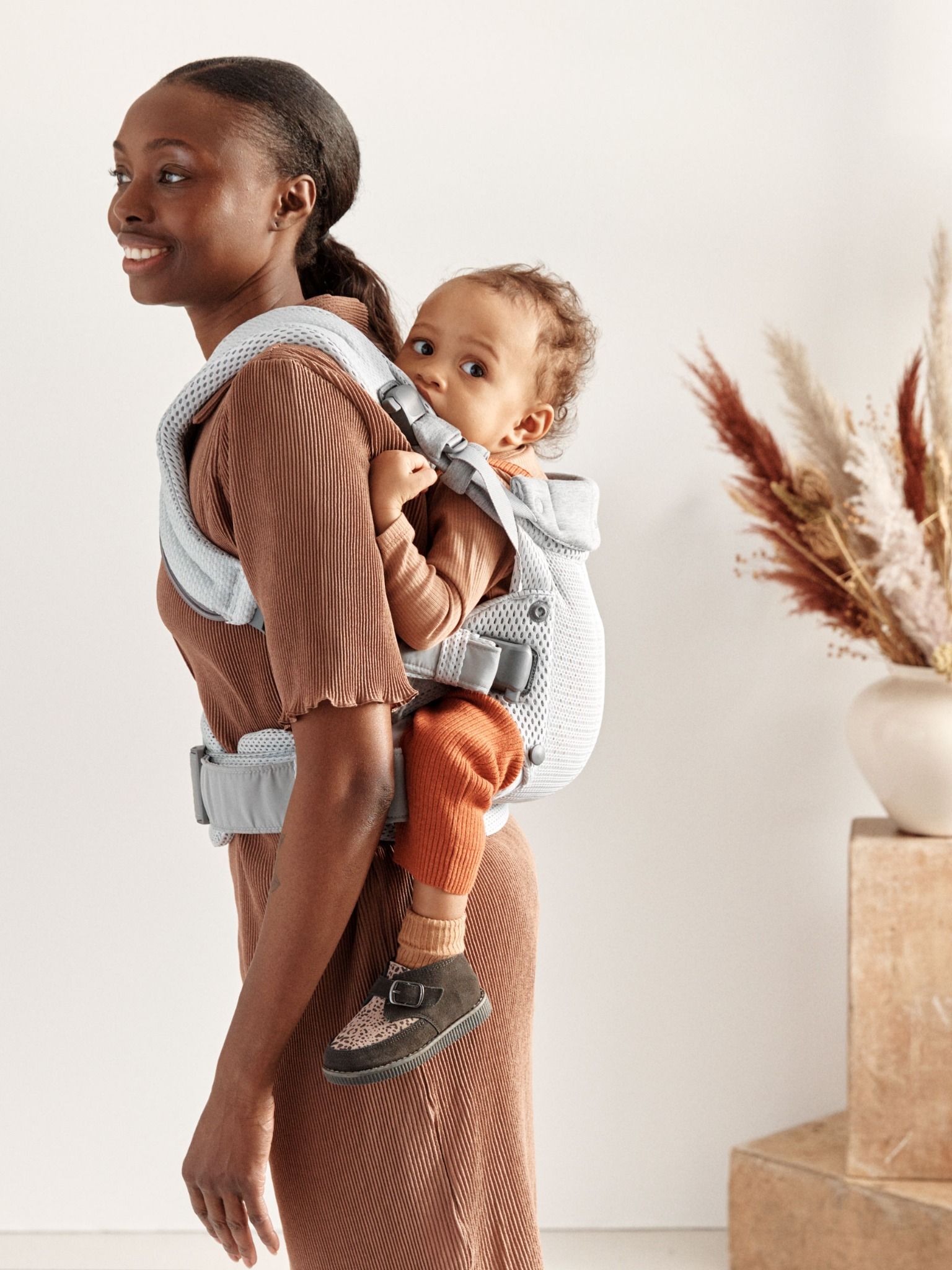  Địu Trẻ Em Baby Bjorn Baby Carrier Harmony - Màu Xám 