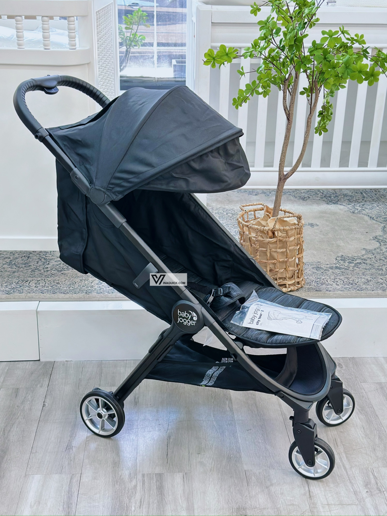  Xe Đẩy Baby Jogger City Tour 2 - Màu Jet 