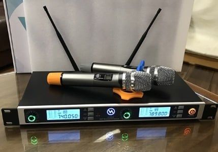 Micro Karaoke Hàng Demo Thanh Lý Giá Rẻ - VAUDIO SE65