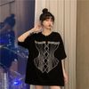 T-shirt in hình corset lấp lánh