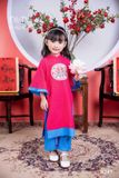  Bộ áo dài bé gái áo hồng phối quần xanh kèm mấn N247 - OAD049 