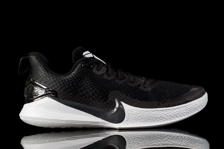 black and white mamba focus