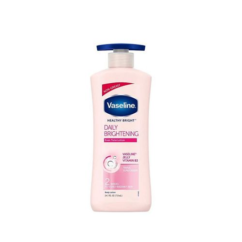 SỮA DƯỠNG THỂ LÀM TRẮNG DA VASELINE DAILY BRIGHTENING WITH VITAMIN B3 + TRIPLE SUNSCREENS 725ML