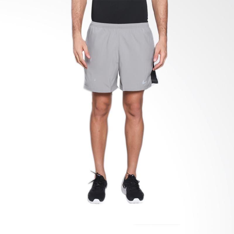 Quần short thể thao nam Nike APP AS M NK FLX CHLLGR SHORT 5IN 856837-003 (Xám)