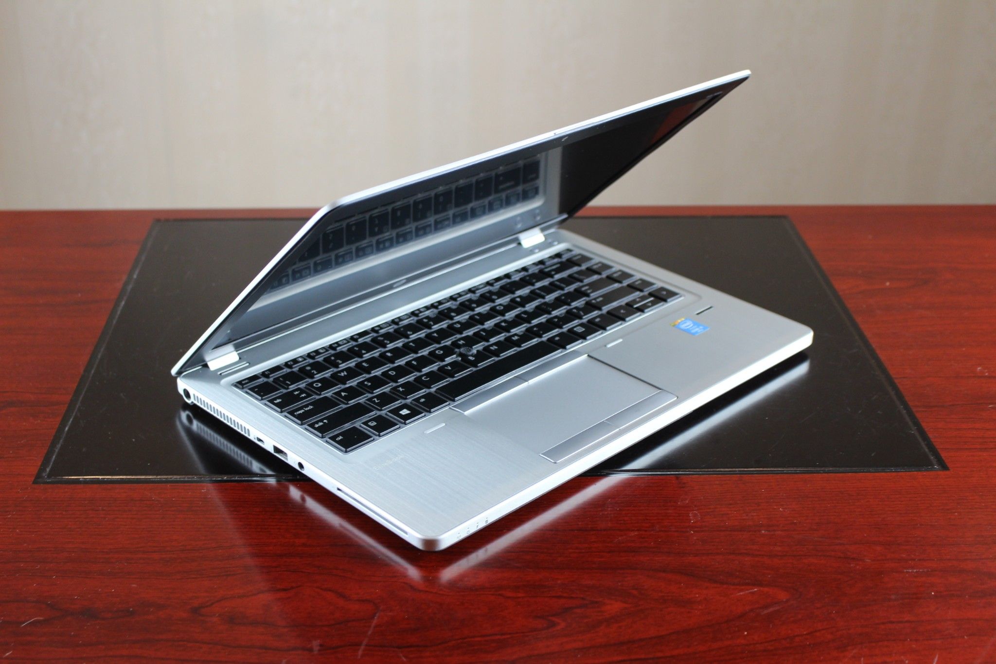  <b>Laptop Cũ HP Elitebook 9480m</b> <br> Core i5-4200U/4GB/SSD128GB, 14