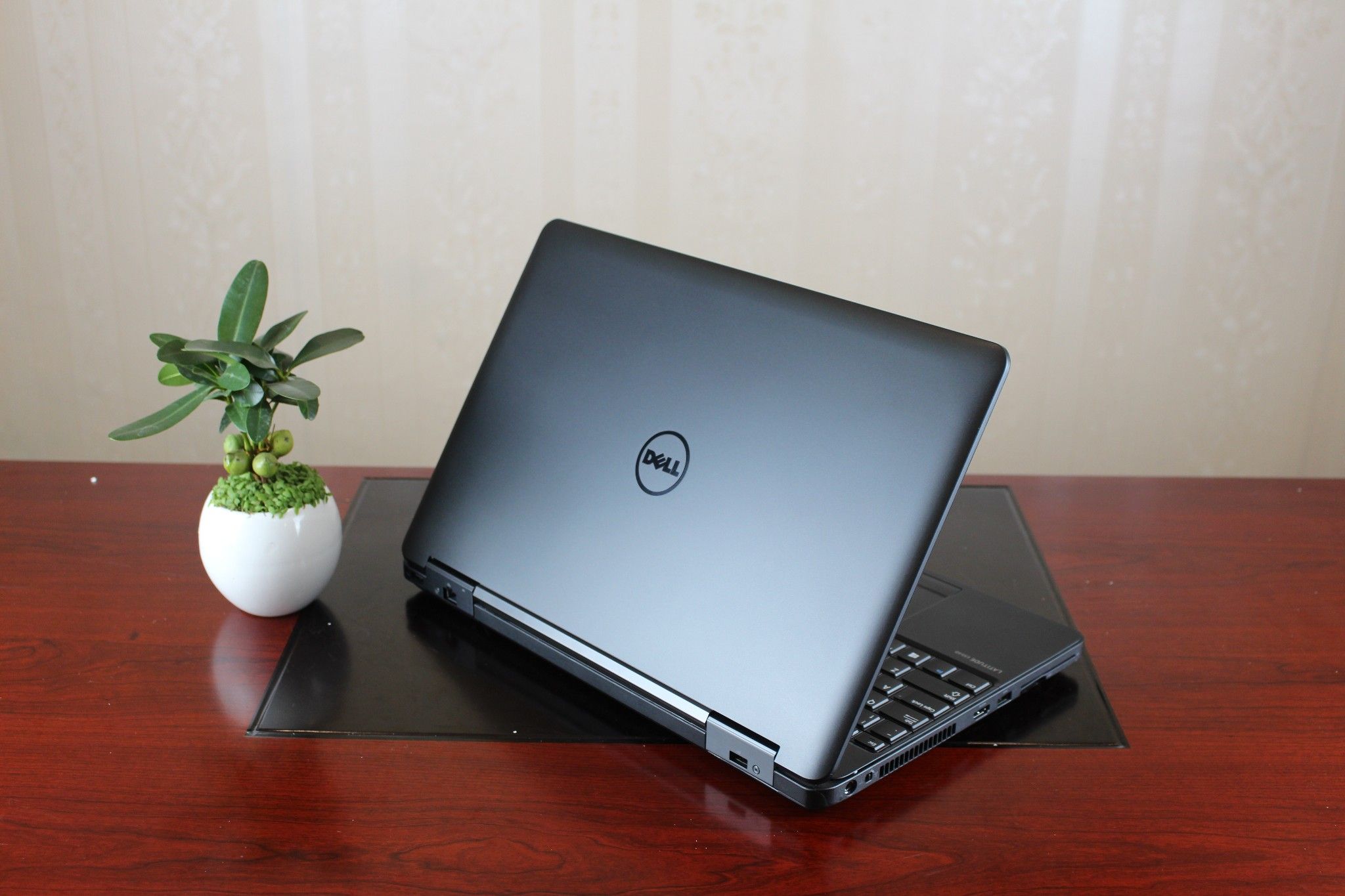  <b>Dell Latitude E5550</b> <br> Core i5-4200U/4GB/SSD128GB, 15