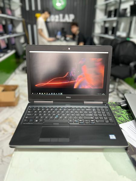  Laptop Cũ Dell Precision 7510  Core i7 6820HQ/8GB/SSD256GB, 15