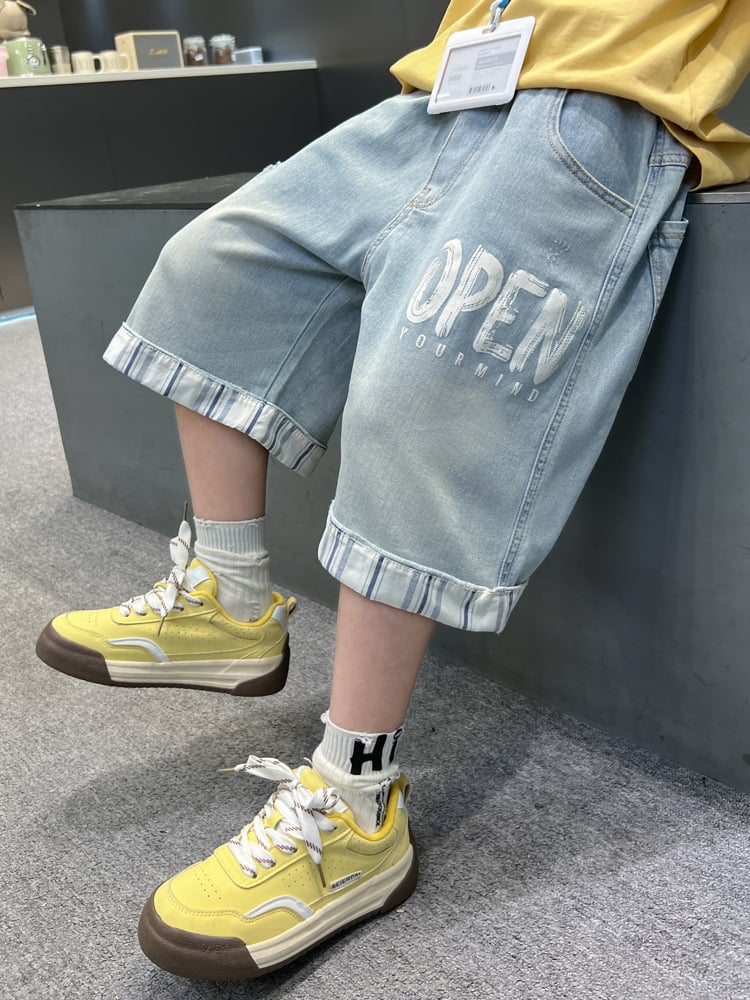 Quần bò ngắn OPEN Q26