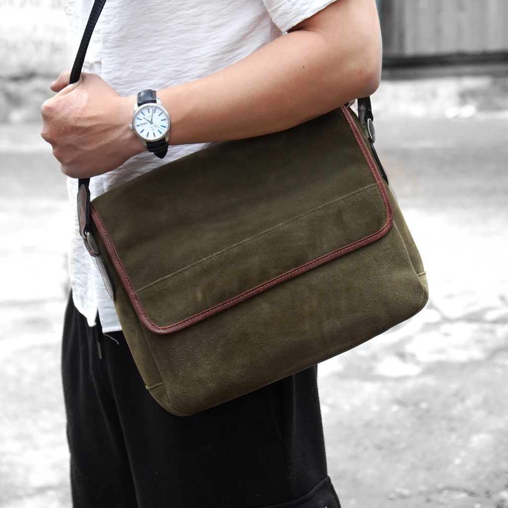 Túi đeo chéo da lộn thời trang công sở SP000128