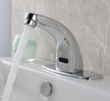  Vòi Lavabo cảm ứng Eurolife EL-A100 (Trắng bạc) dùng cho chậu Lavabo rửa mặt 