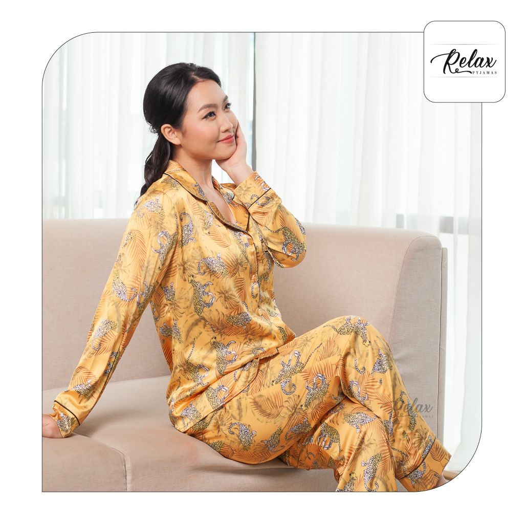 Đồ mặc nhà pyjama tay dài quần dài họa tiết HW1004-HT Vàng đồng