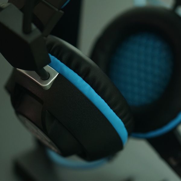 TAI NGHE Infinity WAR RGB Led Virtual 7.1 Vibration Gaming Headset NEW