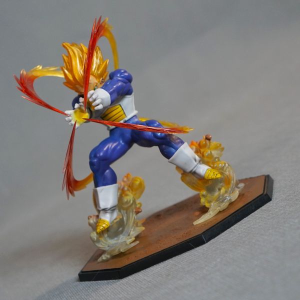 MÔ HÌNH VEGETA SUPER SAIYAN