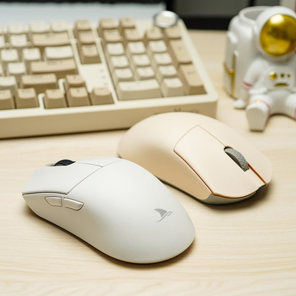 CHUỘT DARMOSHARK M3 WHITE (3 CHẾ ĐỘ KẾT NỐI DÂY / WIRELESS 2.4GHZ / BLUETOOTH 5.0)