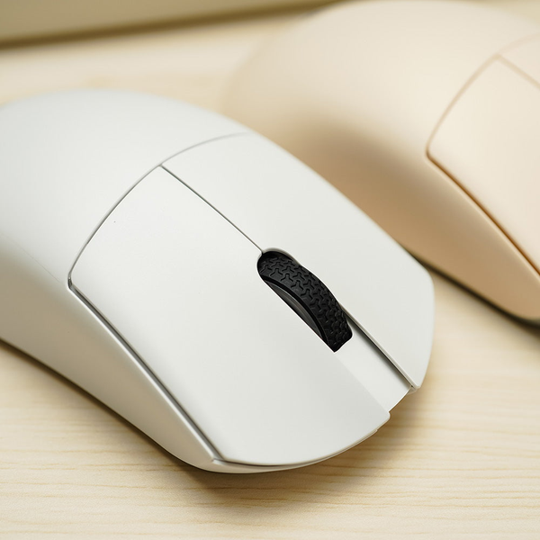 CHUỘT DARMOSHARK M3 WHITE (3 CHẾ ĐỘ KẾT NỐI DÂY / WIRELESS 2.4GHZ / BLUETOOTH 5.0)