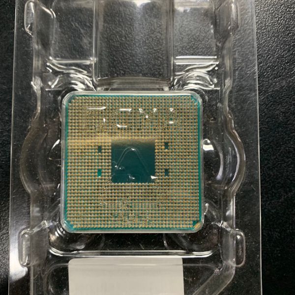 CPU AMD Ryzen Athlon 3000G/ 3.5 GHz / 4 MB Cache L3 / Socket AM4 BH 1TH