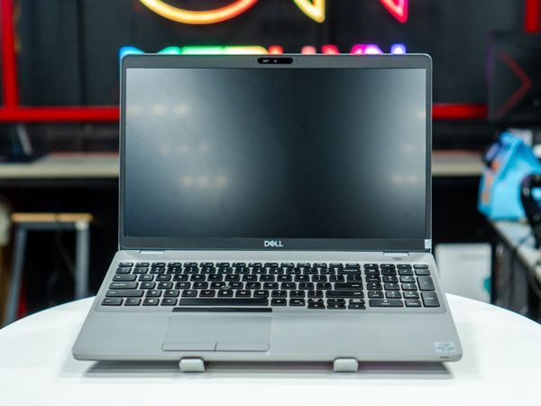 LAPTOP DELL LATITUDE 5510 CORE i7-10610U | 8GB RAM | 256GB SSD | 15,6
