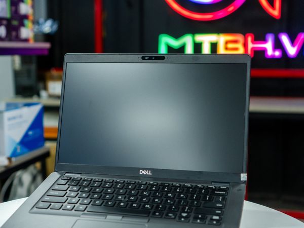 LAPTOP DELL LATITUDE 5400 CORE i7-8665U | 8GB RAM | 256GB SSD | 14