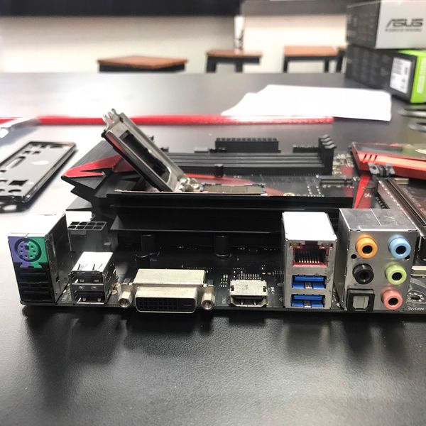 MAIN ASUS B250H GAMING STRIX BẢO HÀNH 1TH