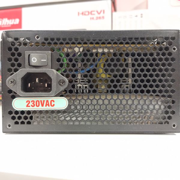 Nguồn ACBER 570W TORA HBH