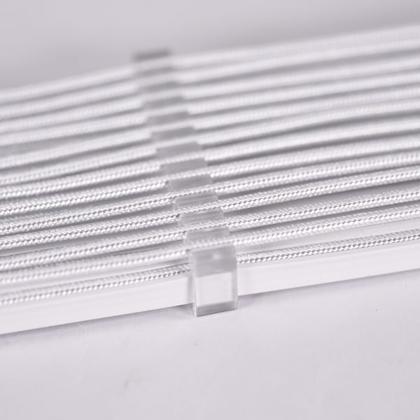 Dây nguồn nối dài Lian Li Strimer Plus ARGB 24 Pin V2