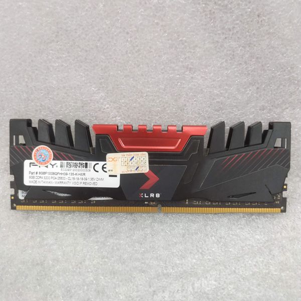 RAM DDR4 8GB PNY BUSS 3200 XLR8 TẢN NHIỆT THÉP CÒN BH