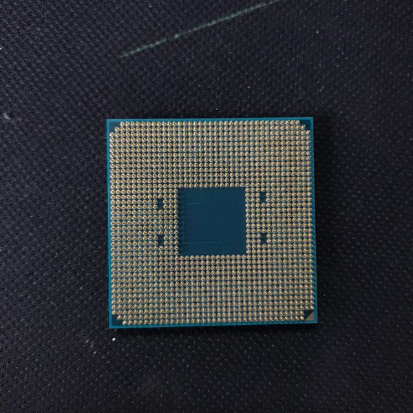 CPU AMD RYZEN 3 2200G BH 1 THÁNG