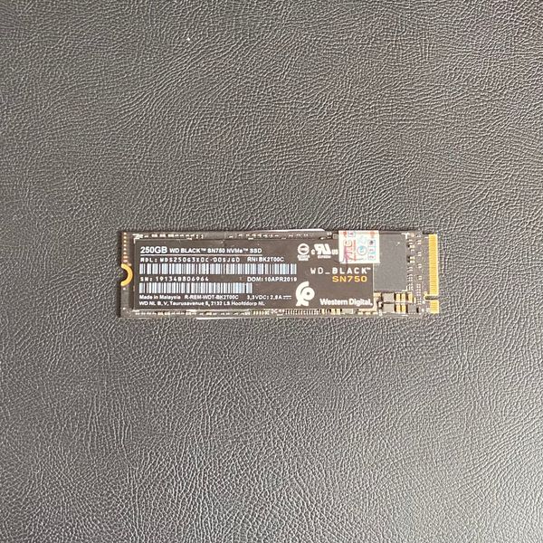 SSD WD 250GB BLACK SN750 GEN 3X4 BH 1 THÁNG