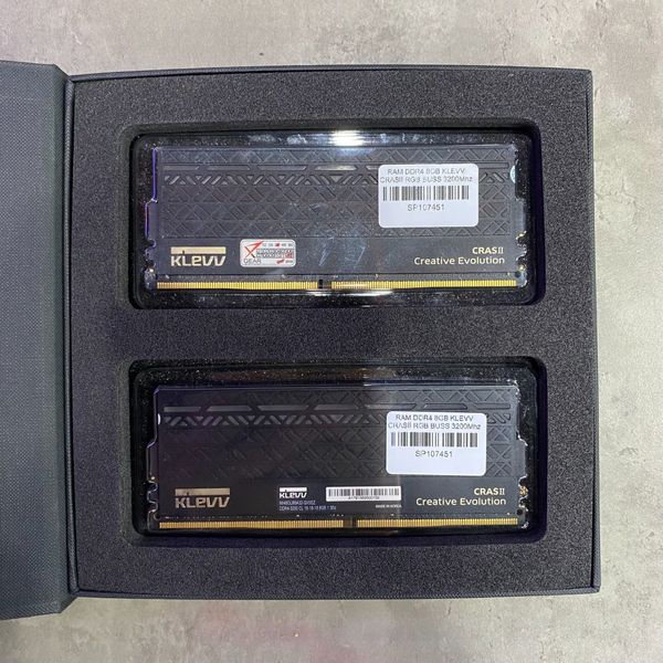 RAM DDR4 8GB KLEVV CRASII RGB BUSS 3200Mhz BH 1 THÁNG