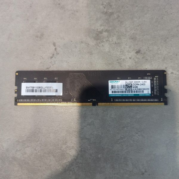 RAM DDR4 4GB KINGMAX BUSS 2400 HBH