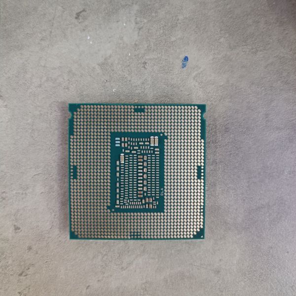 CPU INTEL CORE I5 9400 TRAY BH 1 THÁNG
