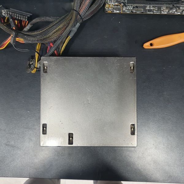 PSU Huntkey 600W HK600 BH 1 THÁNG