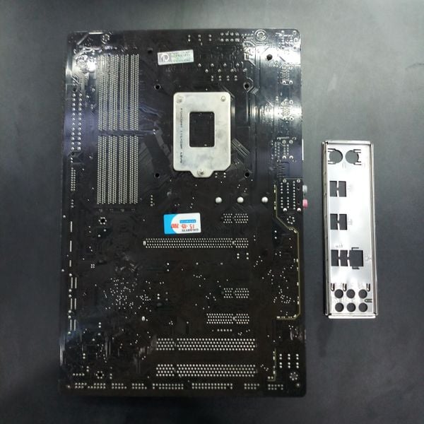 Main Gigabyte GA-X150-PLUS WS (Chipset C232) BH 1 THÁNG