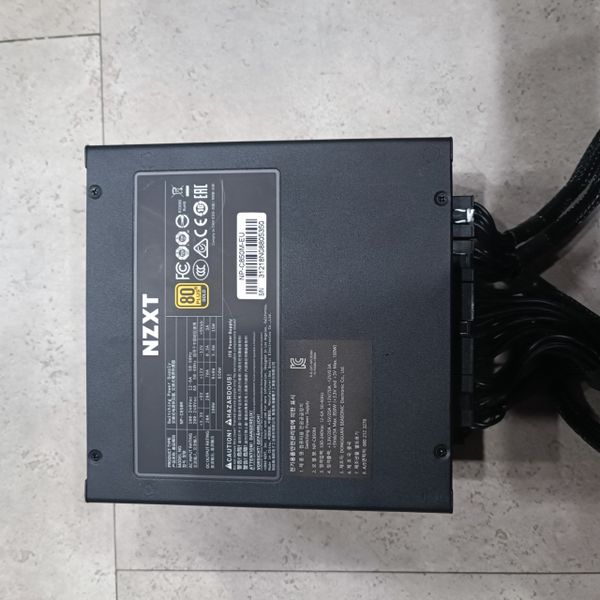 NGUỒN NZXT 850W C850 80 PLUS GOLD BH1 THÁNG