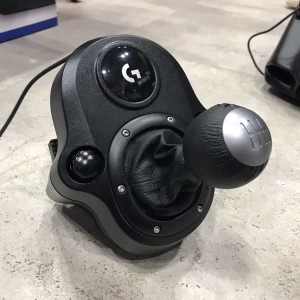COMBO VÔ LĂNG + CẦN SỐ LOGITECH G29 BH HÃNG T4.2024