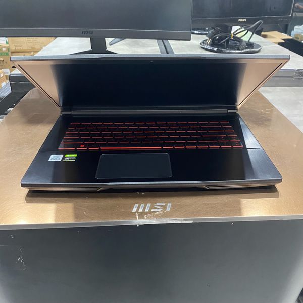 LAPTOP GAMING MSI GF63 10SC-804VN CORE i5 10500H | GTX 1650 4GB | 8GB RAM | 512GB SSD | 15.6