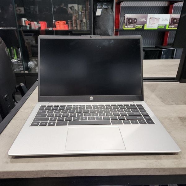 LAPTOP HP 245 G10 RYZEN 5-7520U | 8GB RAM | 512GB SSD | 14