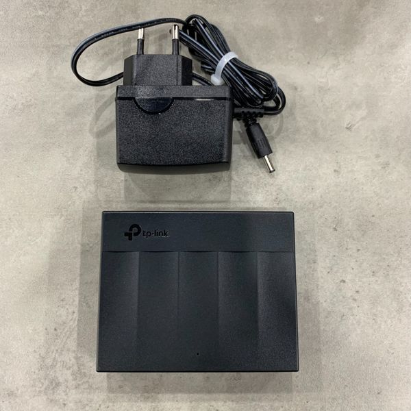 SWITCH D-LINK 5PORT 10/100/1000Mbps - 2ND BH 1 THÁNG